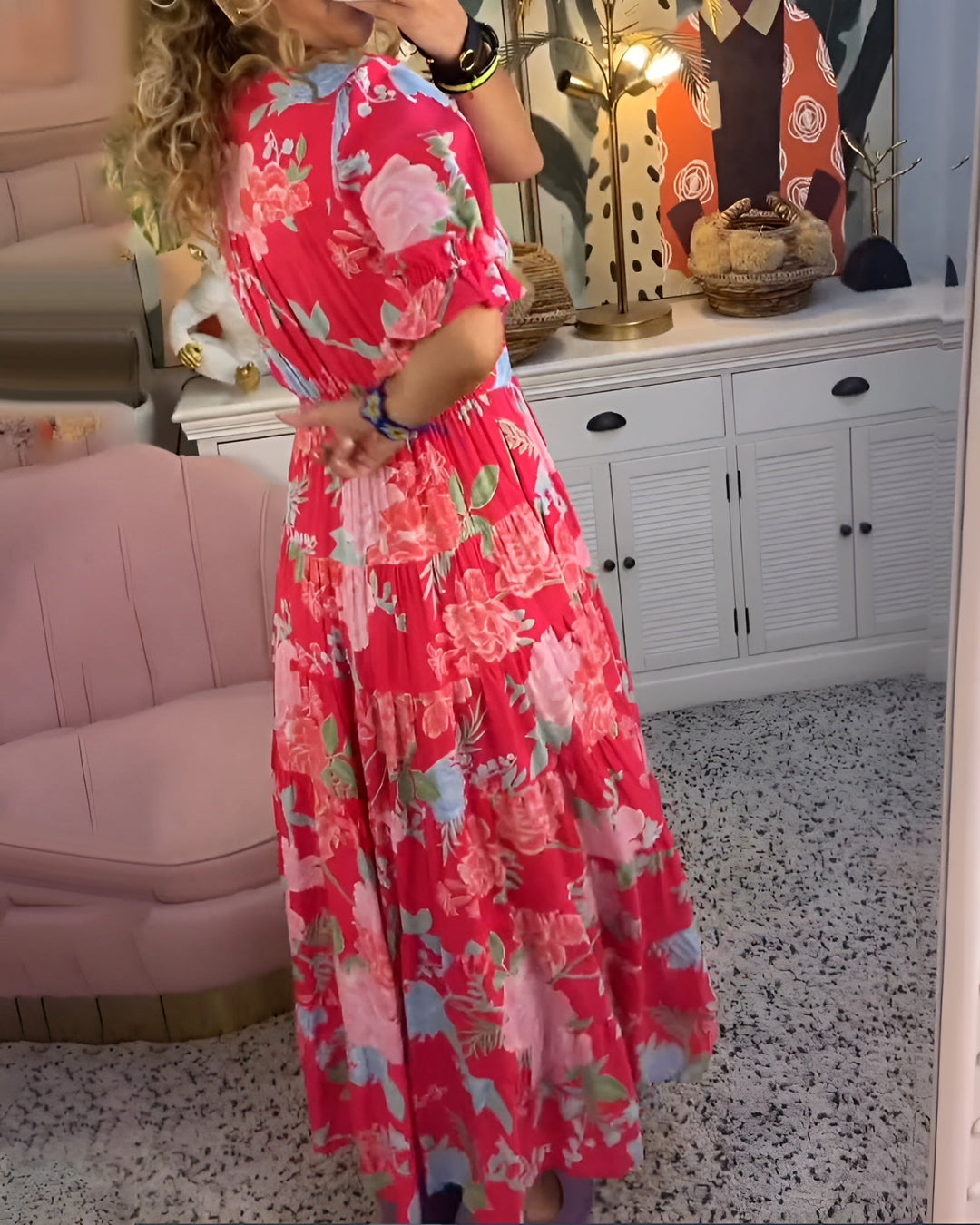 Carine | שמלת כיס עם צווארון V פרחוני